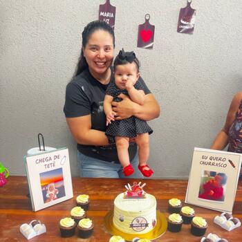 Emprego de babá em Brasília: Gabriella