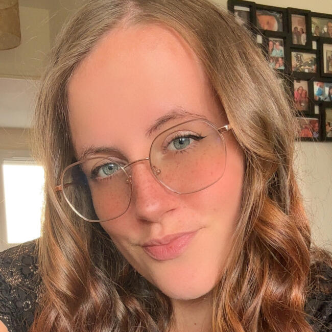 Babysitter in Fleury-les-Aubrais: Margaux