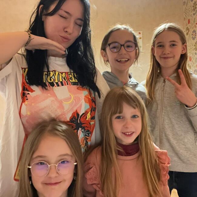 Babysitter in La Ferté-sous-Jouarre: Adele