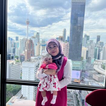 Babysitting job in Kota Kinabalu: babysitting job Diana