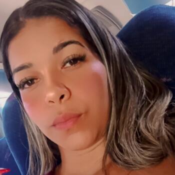 Babysitter a Recife: Mayara