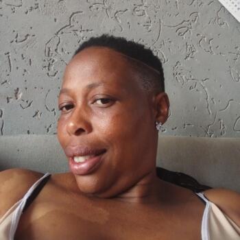 Babysitter in Vosloorus: Nthoto