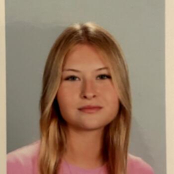 Lastenhoitaja Levallois-Perret: Jeanne