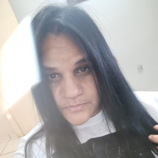 Babá em Uberlândia: Andrea