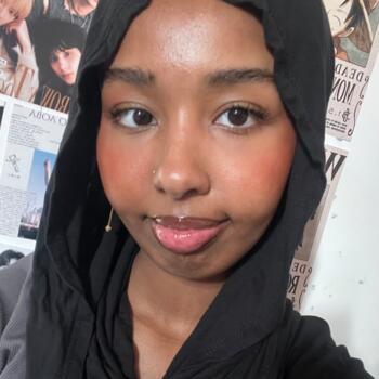 Babysitter Birmingham: Imaan