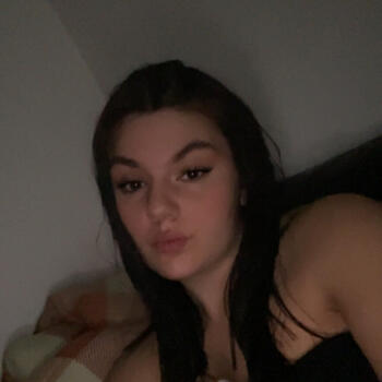 Babysitter in Le Mans: Maeva