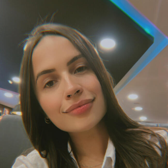 Babá em Curitiba: Beatriz