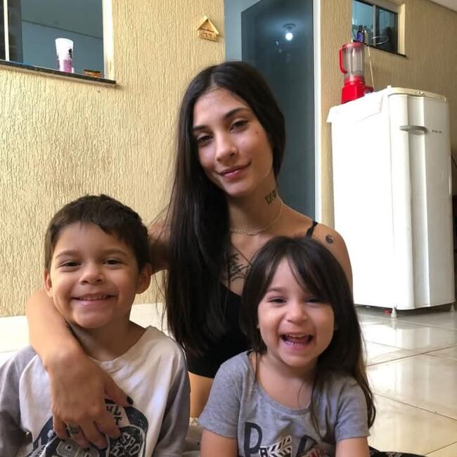 Babá em Goiânia: Marcela