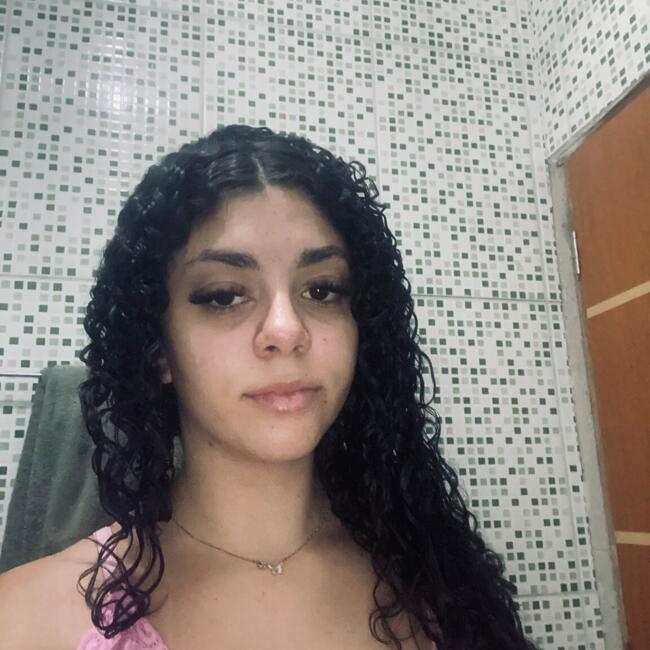 Babysitter in Betim: Maria