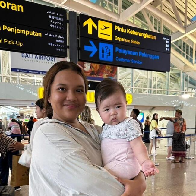 Babysitter in Jakarta: Novita