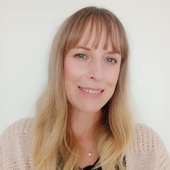 Babysitter in Auckland: Helen