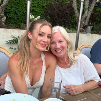 Babysitting job in Niagara Falls: babysitting job Laura