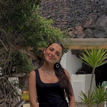 Niñera en Villanueva de la Cañada: Alejandra