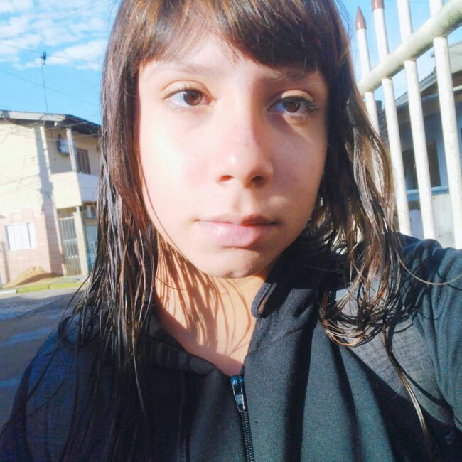 Babysitter in Cachoeirinha: Méllany