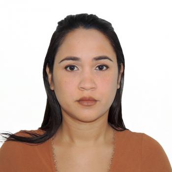 Niñera Medellín: Alexandra