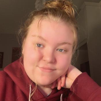 Babysitter in Portlaoise: Isabella