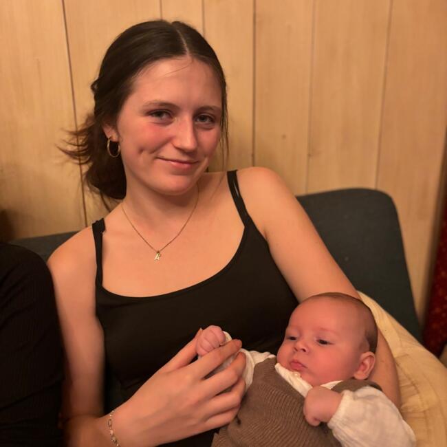 Babysitter in London: Caroline