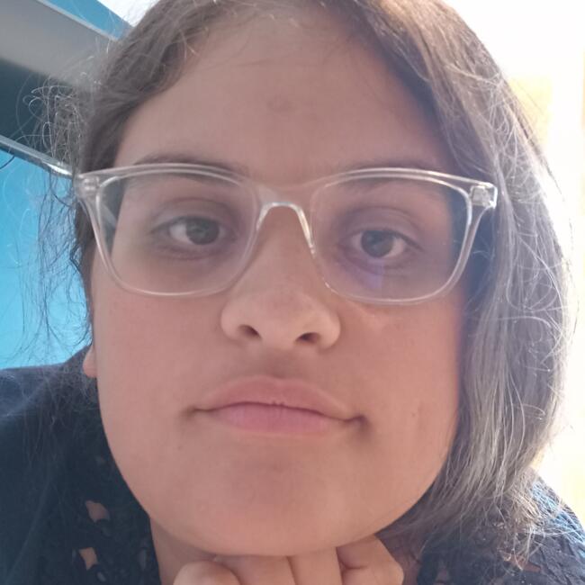 Job de garde d'enfants à Nîmes: Sarah