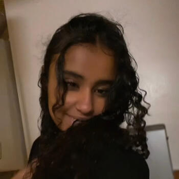 Babysitter in Paris: Cristina