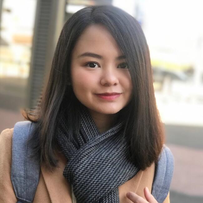 Babysitter in Gold Coast: Hiromi Shane