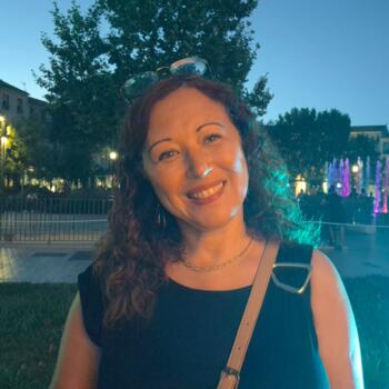 Parent Oullins: Lynda