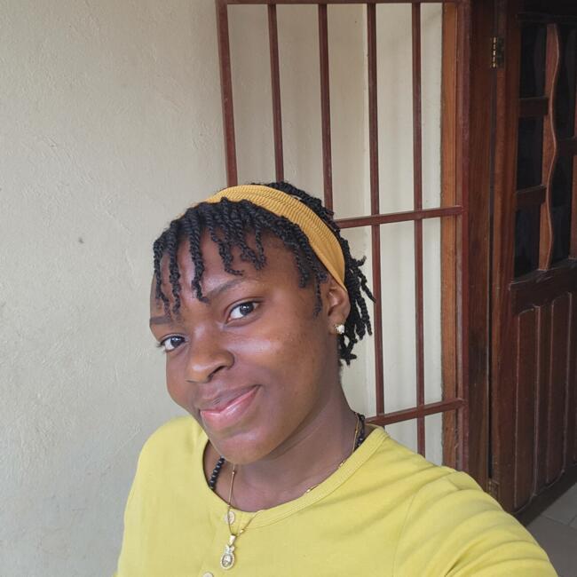 Babysitter in Kampala: APYERA