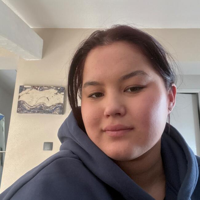 Babysitter in Cavalaire-sur-Mer: Maya