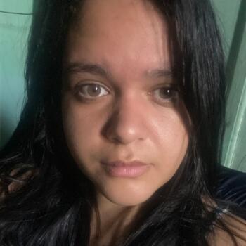 Babysitter in Ji Paraná: Miki