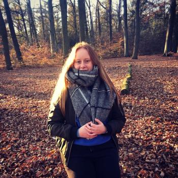 Babysitter in Geel: Shari