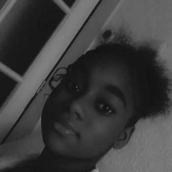 Oppas in Den Helder: Shaniqua