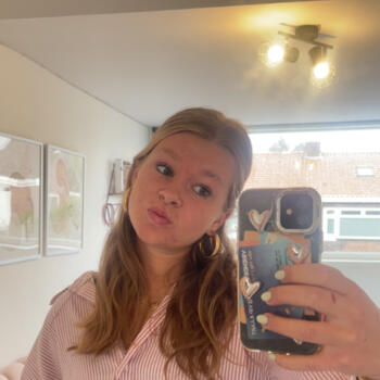 Oppas in Rotterdam: Lea