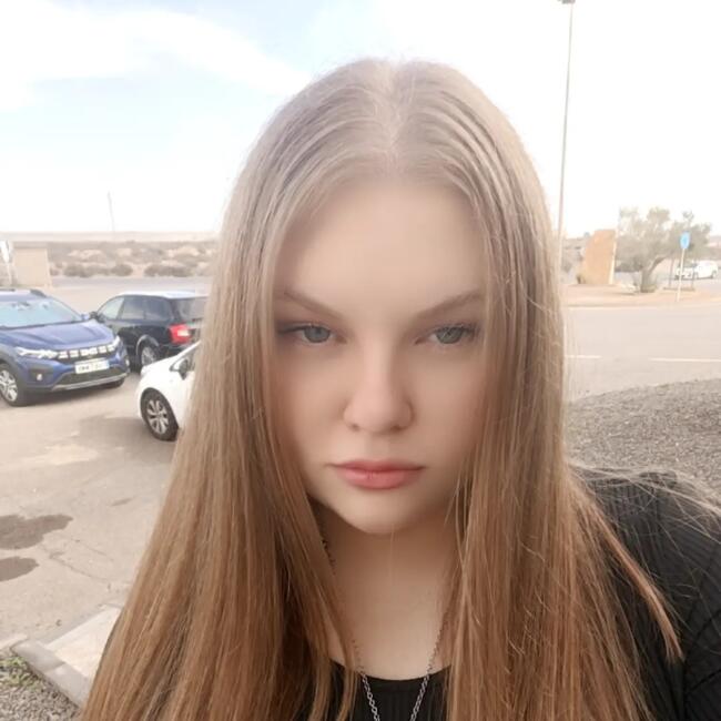 Niñera en Roquetas de Mar: Alexandra