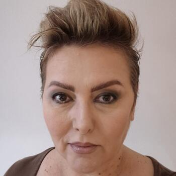 Babysitter στην περιοχή Slough: Aleksandra