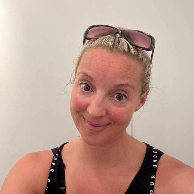 Babysitting job in Cranves-Sales: Marine