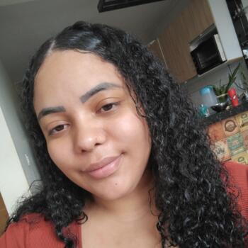 Babysitter in Brasília: Samylle