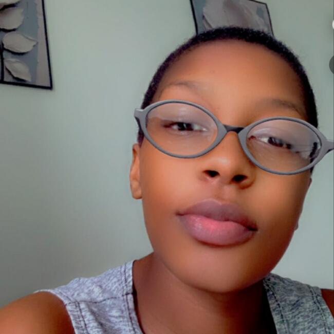 Babysitting job in Seri Kembangan: Gladness