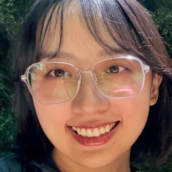 Babysitter in Auckland: Yumi