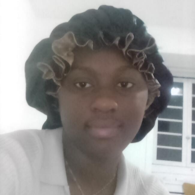 Childminder in Lisbon: Cadidjato