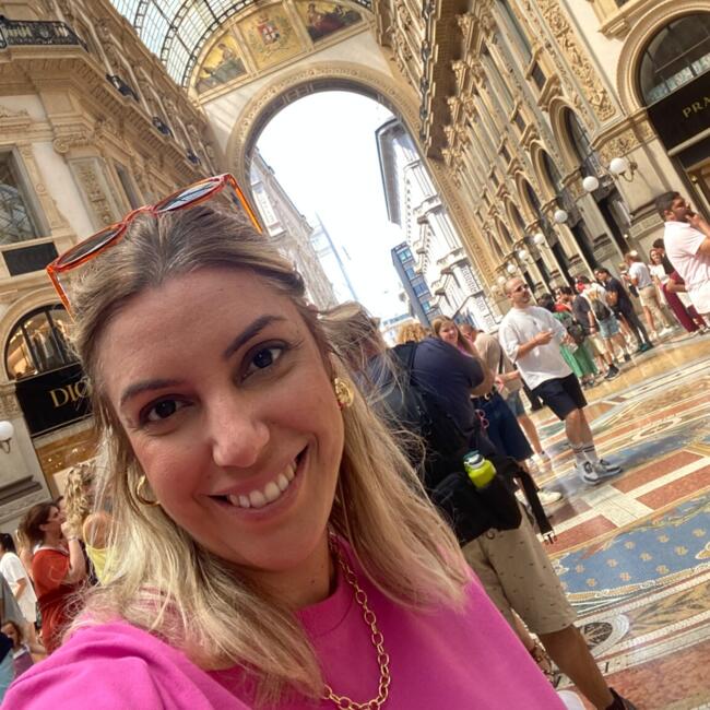 Babysitting job in Senhora da Hora: Renata