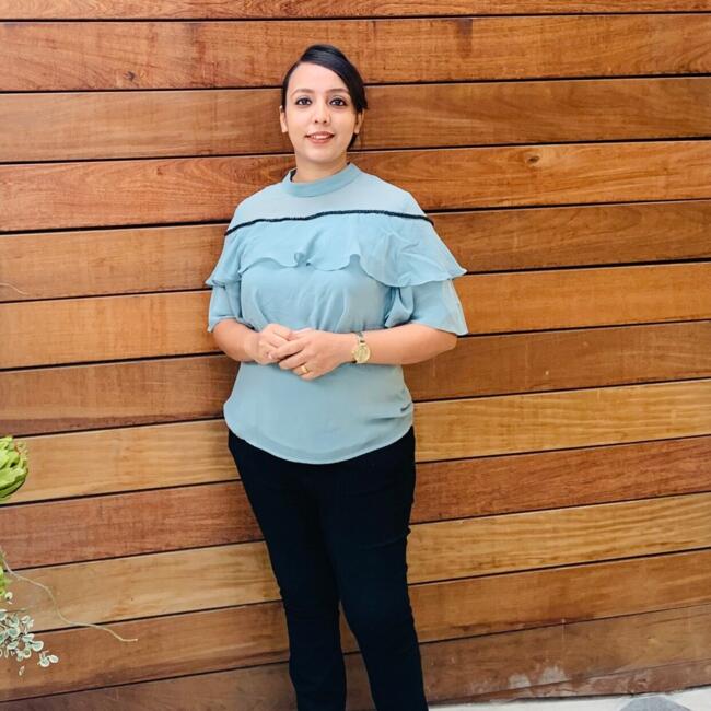 Baby-sitter in Victoria: Parneet