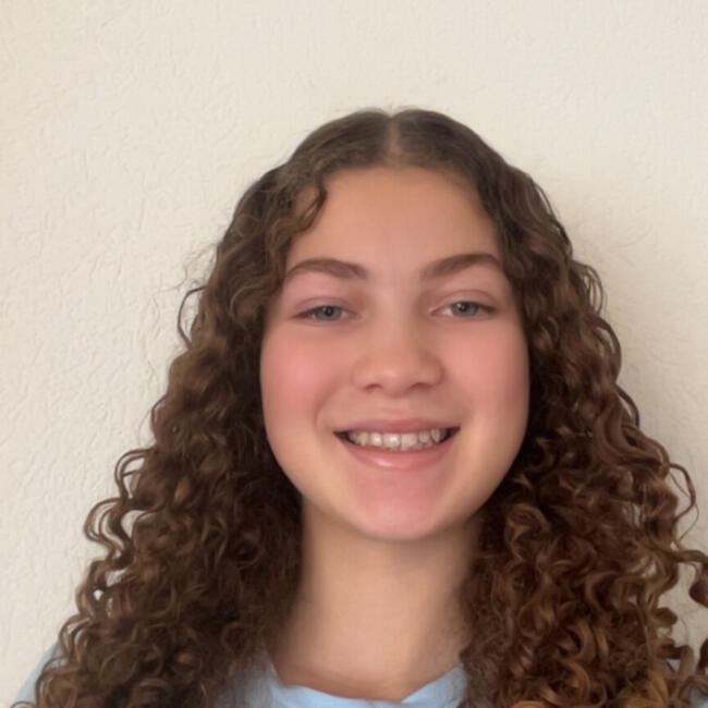 Babysitter in Lausanne: Naomi