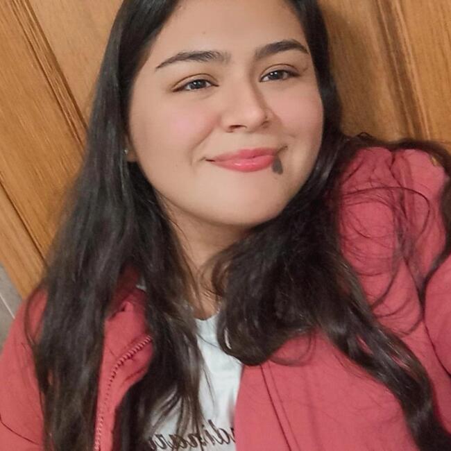 Babysitter in Valdemoro: Nickol Daniela