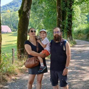 Job de garde d'enfants à Omps: job de garde d'enfants Estelle