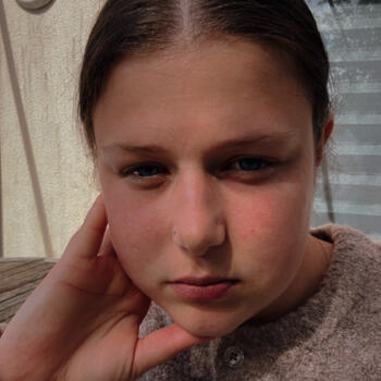 Babysitter in Montreuil-sur-Maine: Alicia