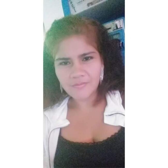 Babysitter in Panama City: Veronica