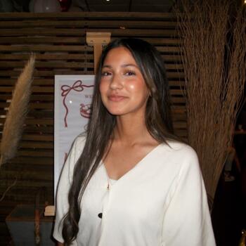 Babysitter Montigny-le-Bretonneux: Lilya