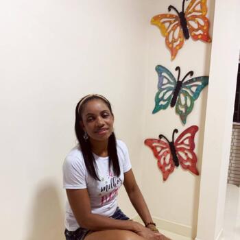 Babysitter in Simões Filho: Lúcia