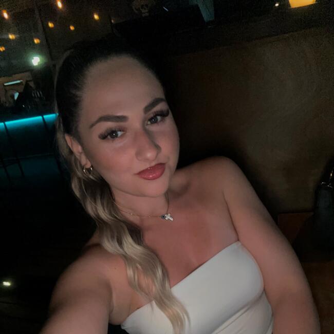 Babysitter in Tavros: Sofia