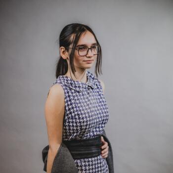 Babysitter Parigné-l'Évêque: Loriane