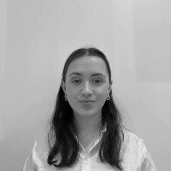 Babysitter in Paris: Alwena